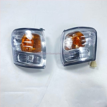 Prednje kutno svjetlo za Toyota Hilux RN96 2001-2003, plastično kućište, halogenska žarulja, 1W