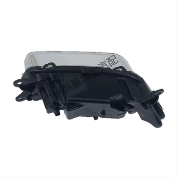 LED far maglu s dnevnim svjetlom za Mercedes-Benz W212 (2128200856) – 18W, 12V, 5000 lm, PC+PP materijal, proziran abažur lampe