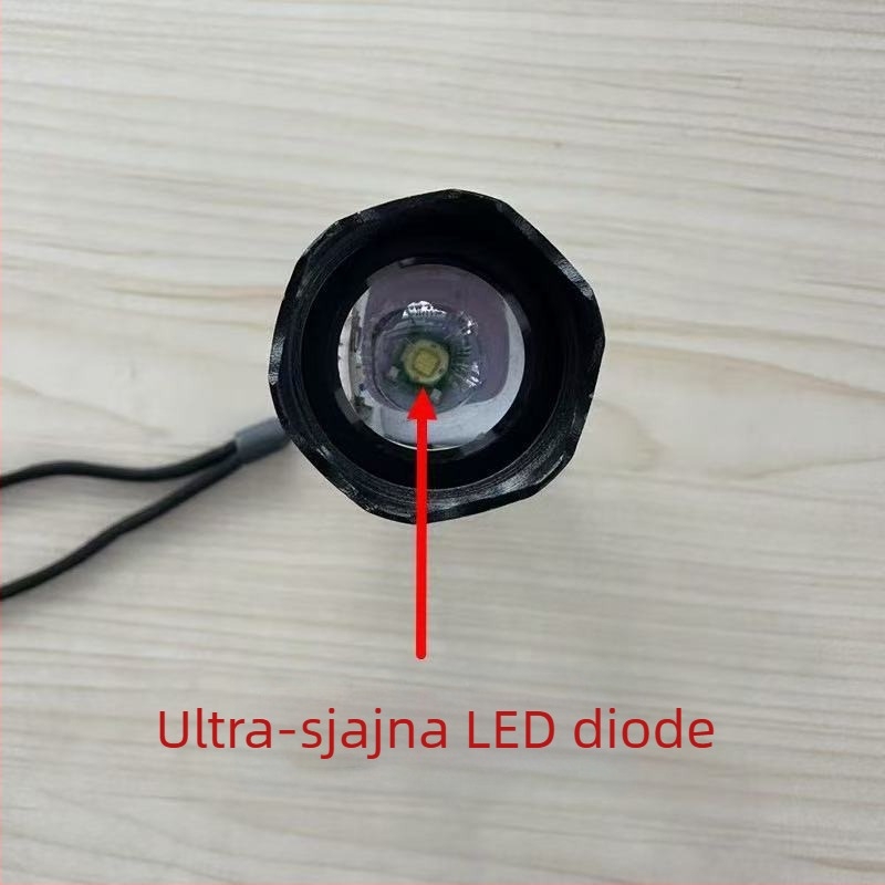 Prijenosna LED svjetiljka s ručnim pogonom, vodootporna, 5W, 100–240 lm, doseg 100–200 m