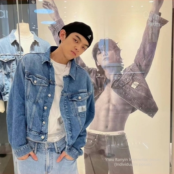 Unisex jakna od denima s kapuljom, isprani denim, patch džepovi, hongkonški stil, za proljeće i jesen