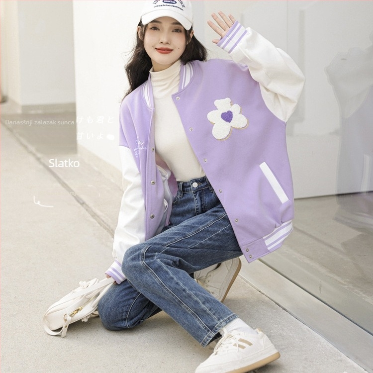 Izšivana jakna s slovima, baseball stil, širok kroj, poliester tkanina, poliester podstava