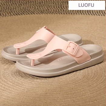 Ženske sandale flip-flop tipa T, PVC gornji dio, EVA đon, debljina đona 2 cm, ravna peta, oblik prsta: riblja kost