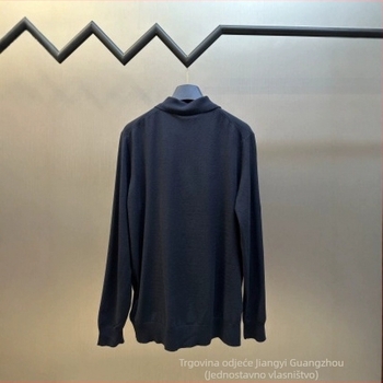 Polo majica od pamukasto-mješane tkanine, kratki rukav, polo ovratnik s poluzipom, izšivanje, udoban kroj