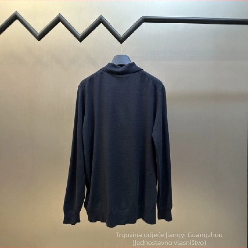 Polo majica od pamukasto-mješane tkanine, kratki rukav, polo ovratnik s poluzipom, izšivanje, udoban kroj