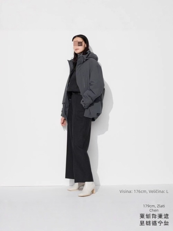 Muška jakna s kapuljačom od perja, debela i otporna na vjetar; sadržaj perja 81–85%, nadutost 700, srednja duljina 65–80 cm