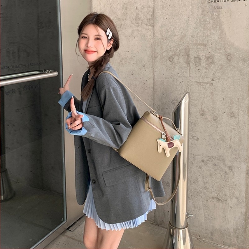 Lagani dnevni poslovni ruksak — PU materijal, zatvarač, unutarnji džepovi sa zatvaračem i džep za telefon, otporan na habanje i protiv krađe