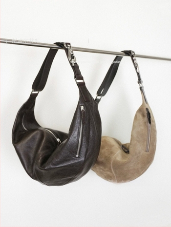 Croissant Dumpling torba s klipom za strijelu – Ulični stil, koža prvog sloja, oblik dumpling, zatvaranje na zip