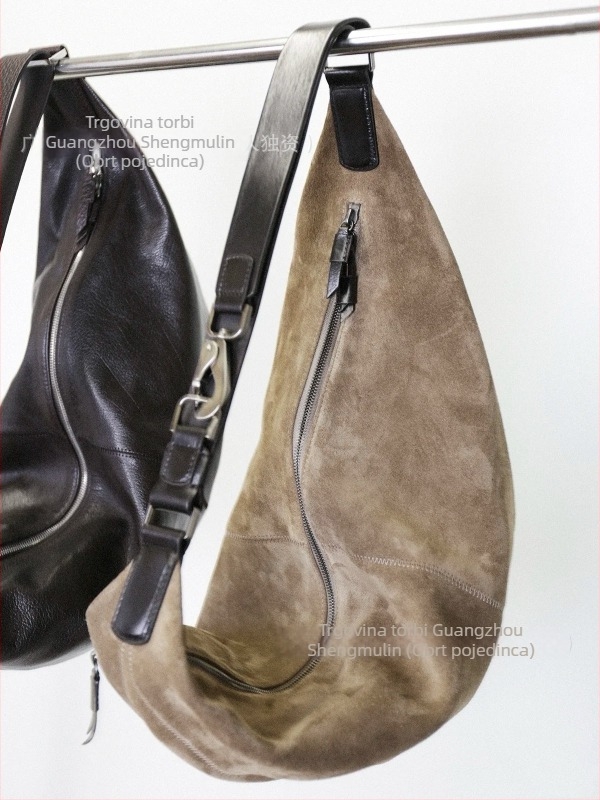 Croissant Dumpling torba s klipom za strijelu – Ulični stil, koža prvog sloja, oblik dumpling, zatvaranje na zip