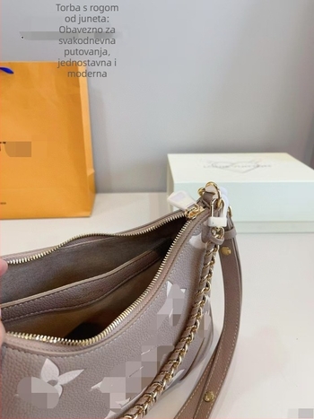 Torba preko ramena s lancem, prava koža, podstava od poliestera, zatvarač, vodoravnog kvadratnog oblika, džep za mobitel