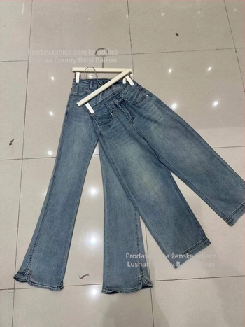 Traperice - Visoki struk, Labav kroj, Denim materijal, 50–70% pamuk, Ulični stil