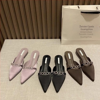 Elegantne ženske papuče s oštrim vrhom, slip-on dizajn, niski klin, gornji dio od svile, gumena potplata