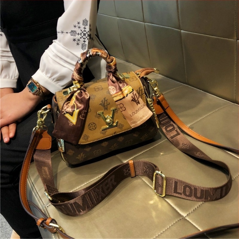Ženska crossbody torba — gradska jednostavnost, PU materijal, zaključavanje zatvaračem, unutarnja džep sa zatvaračem, ovalni oblik