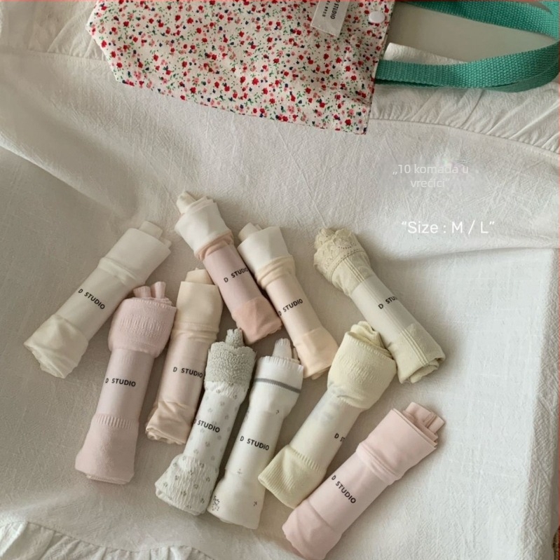 Ženske gaćice srednjeg pojasa, prozračna pamučna smjesa, paket od 10 komada, uzorci: jednobojne, pruge/karo, slova/brojevi