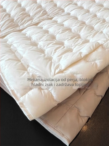 Ženska lagana pernata vest s bijelim patkijinim perjem, sadržaj perja 86-90%, duljina 50-65 cm, V-izrez, jednostruko kopčanje