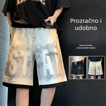 Muške sportske casual šortseve, sa srednjom visinom struka i remenom, kopčanje s vrpcom, duljina 5/4, mješavina poliestera s tekstnim uzorkom i kontrastnim panelima