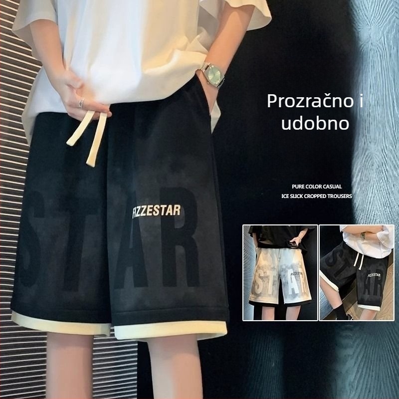 Muške sportske casual šortseve, sa srednjom visinom struka i remenom, kopčanje s vrpcom, duljina 5/4, mješavina poliestera s tekstnim uzorkom i kontrastnim panelima