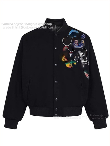 Baseball jakna sa stojećim ovratnikom, jednoslojno kopčanje, pamuk tkanina s poliester podstavom, izvezeni detalji, mladi stil