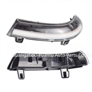 Par stražnjih ogledala sa signalom za VW Golf 5 MK5 / Jetta / Passat B6 / Skoda Sharan – LED, 12V, ABS, LH 1k949101 / RH 1k949102