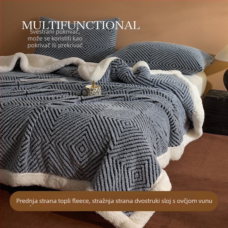 Lagana luksuzna koral fleece deka s prugastim uzorkom, 300-500 g, za proljeće i jesen.