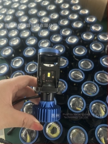 Auto LED prednje svjetlo H4, Y7D-H4, visoka snaga, avionski aluminij, 60W, 12–24V, IP67, vijek trajanja 50.000 h