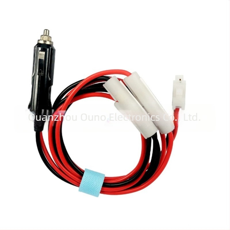 Auto kabel za napajanje za walkie-talkie, 12V, Uno, otporan na prašinu, kompatibilan Yaesu FT-1802/1807/8800, domet 1,5–3 km