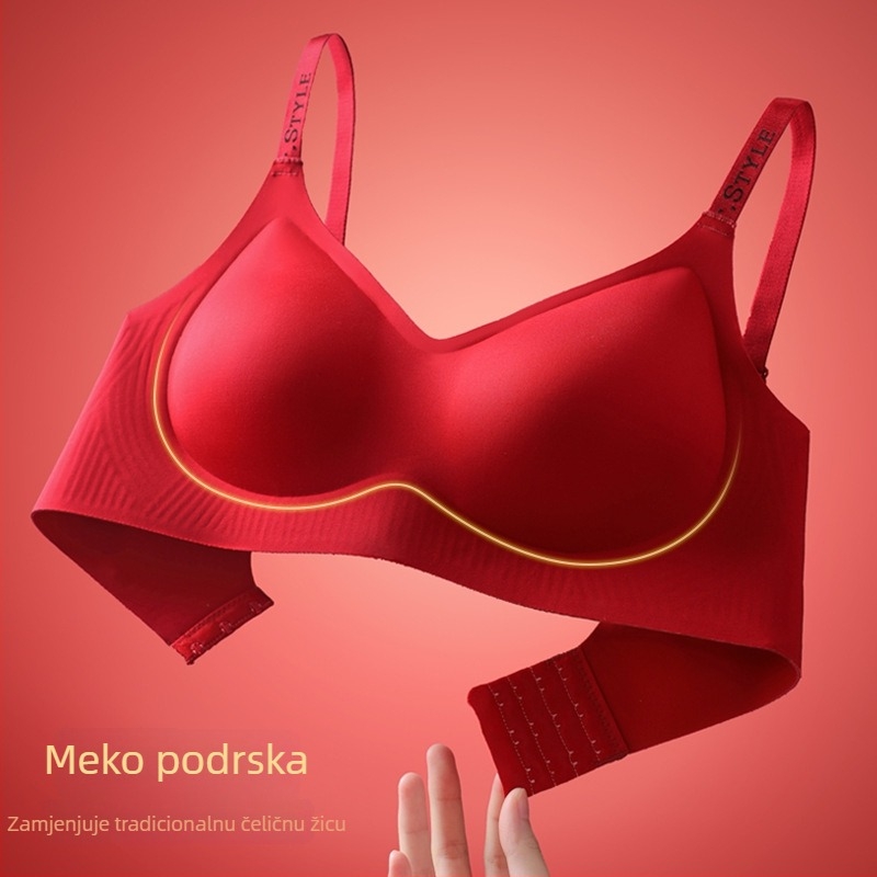 Ženski bešavni set donjeg rublja, košarica 3/4, tanke oblikovane košarice, bez metalne žice, materijal: najlon/poliamid 75%, stražnje četiri reda kukica