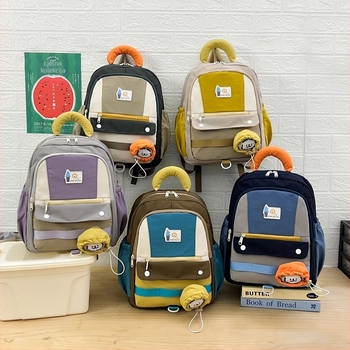 Dječji ruksak za školu s cartoon patchwork dizajnom, unisex, najlon materijal, prozračan, funkcija smanjenja opterećenja, naramenice s zračnim jastučićem, uzorak slova, XYF2242