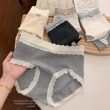 Ženske gaćice od pamuka, antibakterijske i prozračne, žakard tkanina, glavni materijal 90–95% pamuk, podstava prepona 100% pamuk, za sve sezone