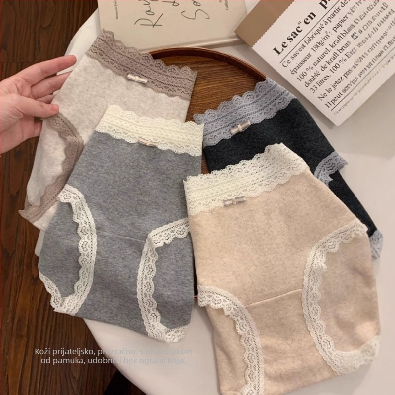 Ženske gaćice od pamuka, antibakterijske i prozračne, žakard tkanina, glavni materijal 90–95% pamuk, podstava prepona 100% pamuk, za sve sezone