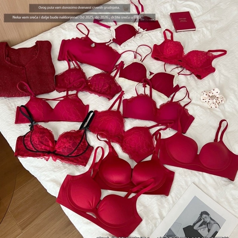 Set grudnjaka i donjeg rublja s čipkom, šalica 1/2, oblikovana šalica s tankom gornjom i debljom donjom, fiksne naramenice, stražnje zatvaranje s tri reda kuki (1/2; oblikovana šalica; tankom gornjom/ debljom donjom; fiksne naramenice; stražnje zatvaranje 