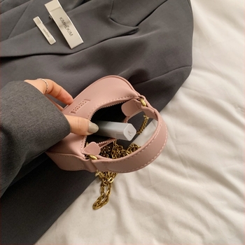 Torba Dumpling Bag, PU materijal, zatvarač, unutarnja džep za telefon i džep sa zatvaračem