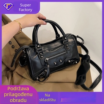 Ženska motociklistička torbica, PU materijal, horizontalni kvadratni oblik, zatvarač, pretinac za mobilni telefon