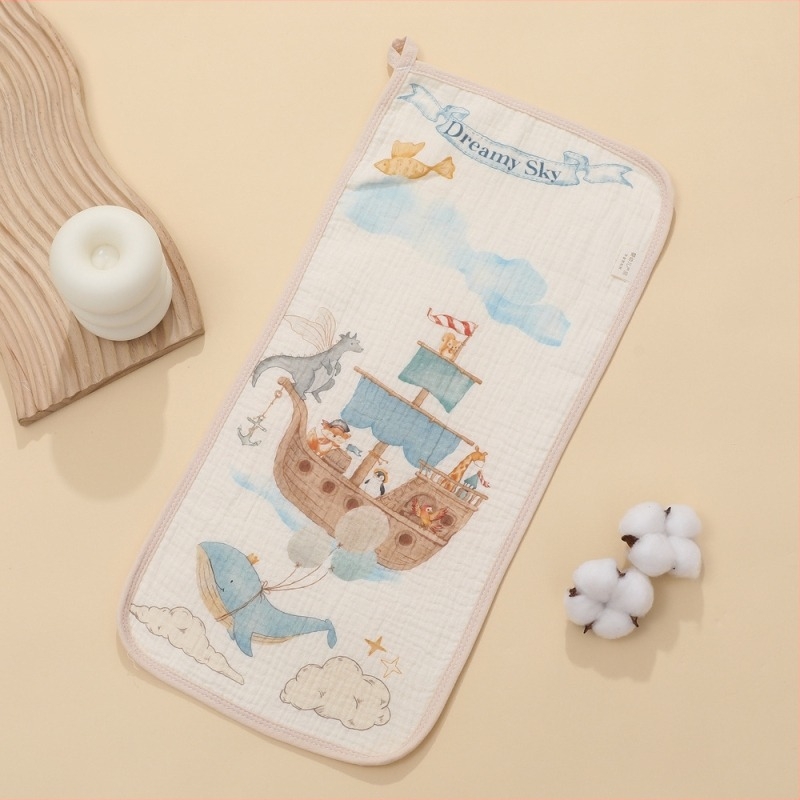 Dječja maramica za pljuvanje — Cartoon uzorak, gaze tkanina, pamuk, upija vodu, Klasa A