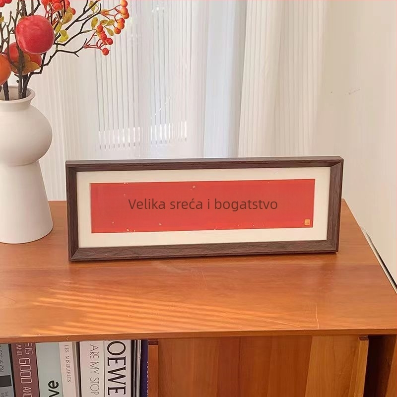 Ramirani dekorativni slikar u modernom minimalističkom stilu; okvir: organsko staklo (akril); platno: foto papir; tehnika: tisak; kategorija: dekorativne slike za vješanje