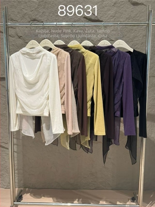 Poliesterski pleteni top s šifonskim ovratnikom, jednobojni uzorak, uski kroj, dugi rukavi