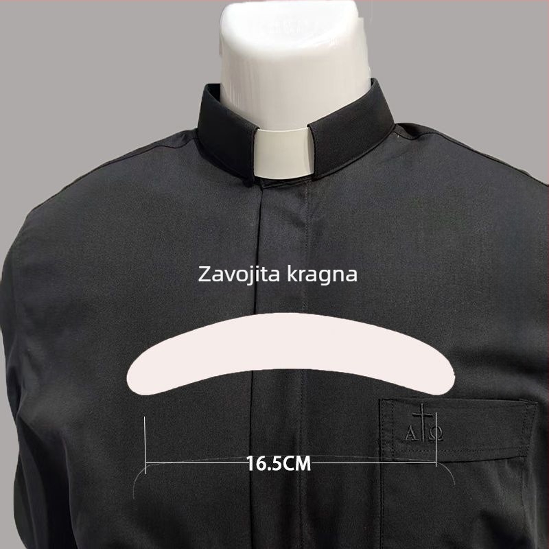 Košulja s rimskim ovratnikom i lažnim ovratnikom; ne-sklopivi ovratnik; širina ovratnika oko 2 cm; materijal plastika; jednobojni uzorak; ljeto 2025