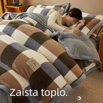 Milk Velvet zimski set posteljine, 4-djelni, bez uzorka, minimalistički stil – navlaka za pokrivač, plahte i navlake za jastuke