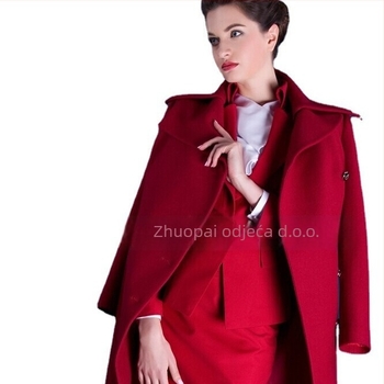 Ženski vuneni kaput, uski kroj, srednje duljine, V-izrez, dugi rukavi, bez glačanja