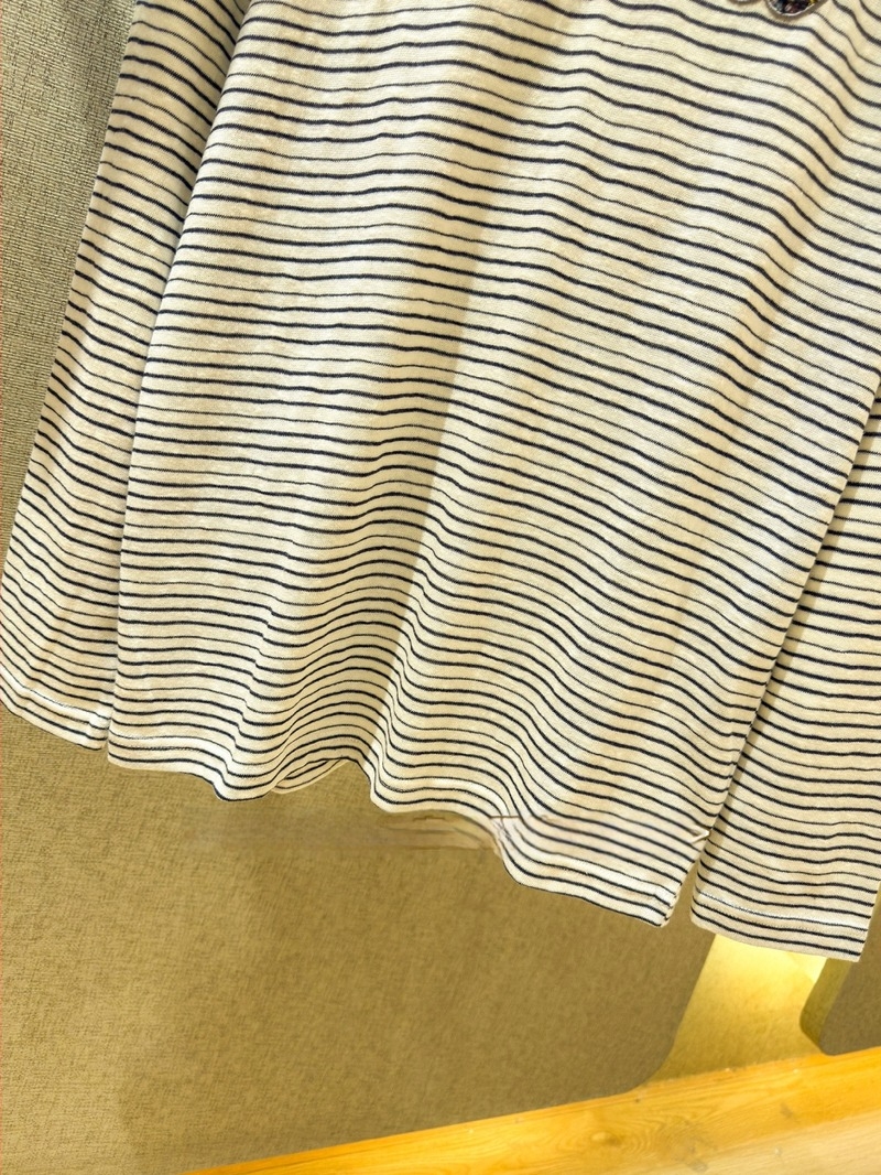 Majica s prugama, okrugli izrez, dugi rukavi, slobodan kroj, standardna duljina