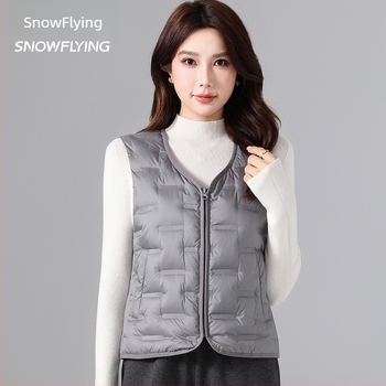 Ženska down vesta s podstavom, 86–90% perja, poliester, kratki kroj bez rukava, zima 2025