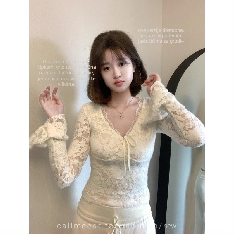 Top s V izrezom, čipkasti unutarnji sloj, fleec podstava, uski kroj, dugi rukavi