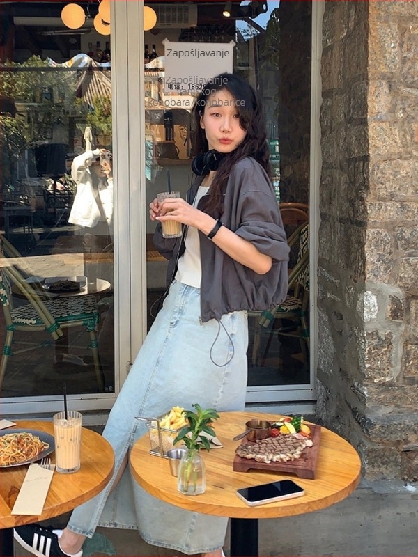 Jakna, opušteni kroj, korejsko-japanski casual stil, stojeći ovratnik, kopčanje s kopčama (jedan red s više kopči), pamukova tkanina 50-70%