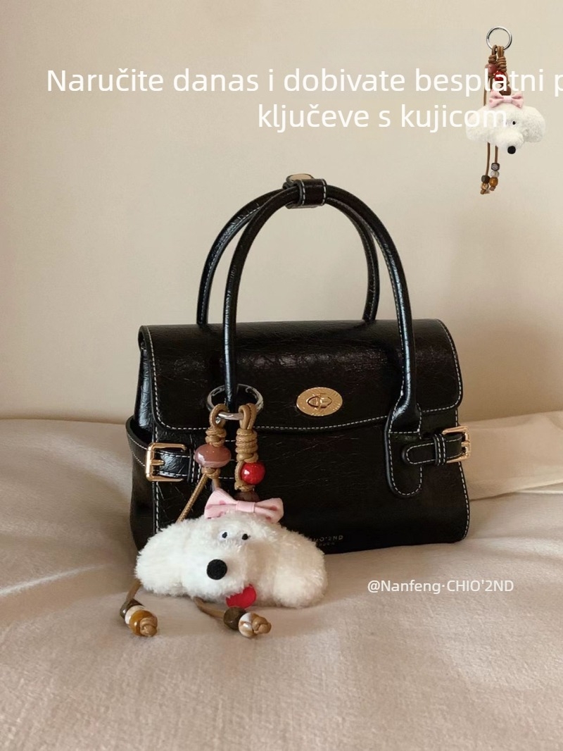 Torba preko ramena od PU kože, horizontalnog kvadratnog oblika, zaključavanje s bravom, unutarnja džep sa zipom, podstava od poliestera