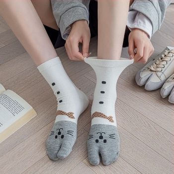 Pamukaste čarape za žene s pet prstiju, japanski stil, dizajn mačke, srednja duljina, pletene jednim iglom