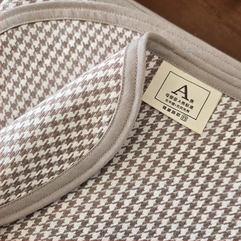 Trojdijelni pamučni Jacquard set posteljine s cvjetnim uzorkom, moderni minimalistički stil, prvoklasna kvaliteta