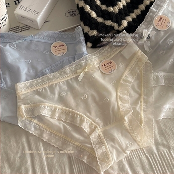 Ženske gaćice sa srednjim strukom, podstava 100% pamuk, Jacquard ice silk tkanina, glavna vlakna: najlon 50–70%, antibakterijske i prozračne