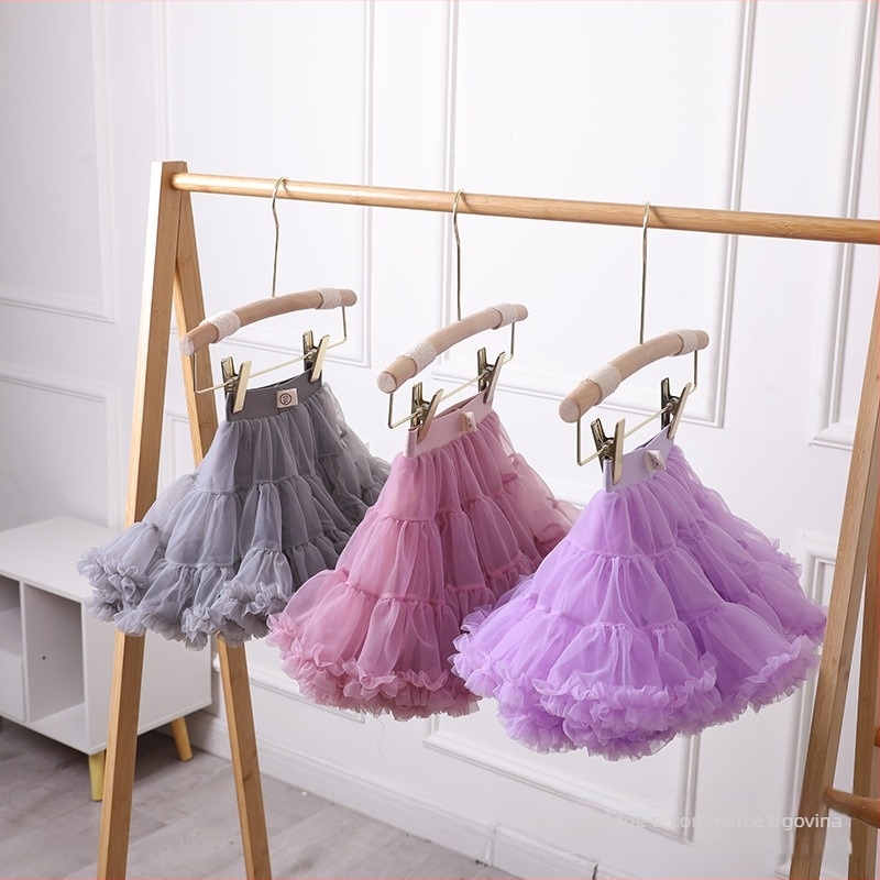 Dječja suknja u stilu princeze od gaze, s akrilnim vlaknima i sadržajem pamuka