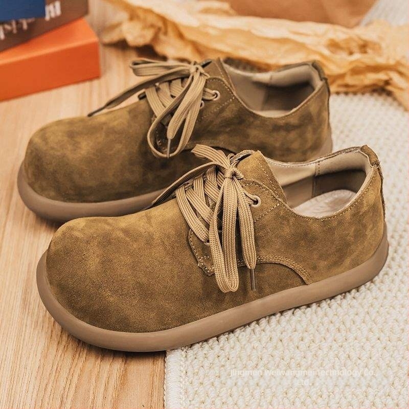 Muške Vintage suede tenisice s vezicama – gumena potplata; mrežasta unutarnja podstava; srednja visina; proljeće; lagane