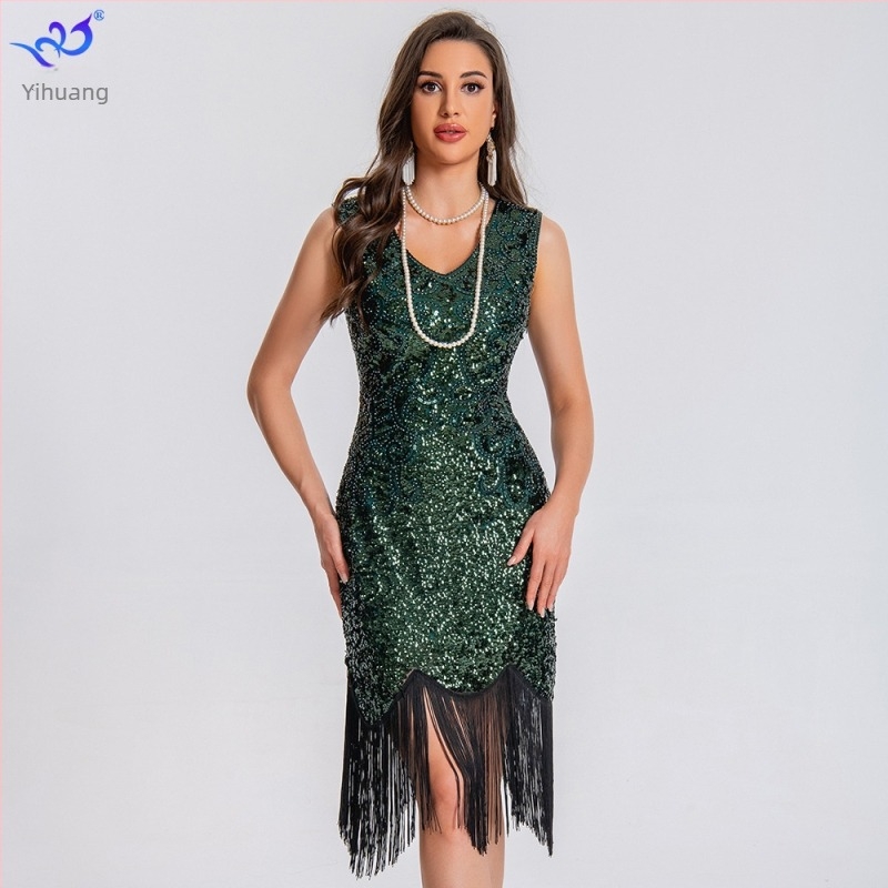 Plesna haljina s šljokicama i franjama, dvostruki V-izrez, mrežasti materijal, vintage pozorišni kostim