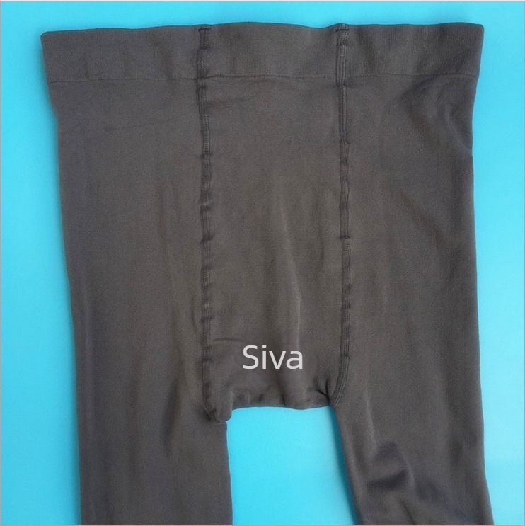 Baršunaste tajice s podizanjem bokova i oblikovanjem, tanke tkanine, jedne boje, elastan 90-95%